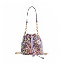 어디서나 잘 보이는 스팽글 체인 미니백