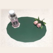 리파인드 삶아쓰는 톤인톤 테이블매트, 포레스트 그린, W 420mm x H 330mm x T 2mm