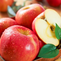 푸릇푸릇 청송 사과 부사 꿀사과 세척사과 명품 선물세트 사과직거래 가정용 흠집사과 못난이사과 흠과 5kg 10kg, 보자기추가(선물용5kg만 가능)