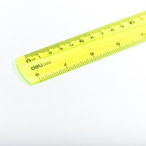 Deli PS 스트레이트 룰러 학생들을위한 눈금자 Drating Easy-grab 3 개/몫 20cm 반투명 한 색상