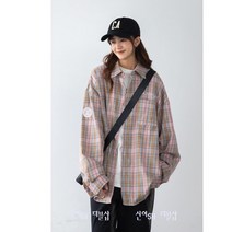 AZLAN 박시한 커플룩 핑크 체크셔츠 영문 로고자수 루즈핏 그린 체크남방