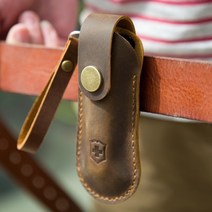 맥가이버칼 스위스맥가이버칼 스위스 휴대용 멀티툴 캠핑칼 손으로 꿰맨 칼 케이스 미친 말, 111mm