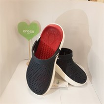 크록스 라이트라이드클로그 NC 광주역점