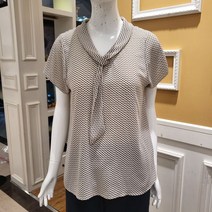 BCBG 비씨비지 가을신상품22 드롭 프린트 블라우스