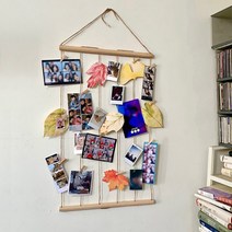 리빙인터뷰 사진정리 벽사진걸이 무타공 감성 인테리어소품 월행잉 우드 포토월 2m 줄전구 포함, wood
