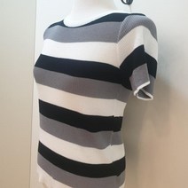 밀스튜디오 뉴코아창원밀스튜디오 줄무늬니트티LO7KTS113BKO