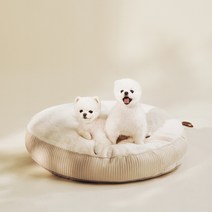 울리 플리츠 원형대방석 강아지방석, 크림