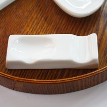 키친앤유 수저받침 노비아 도자기 받침대 업소용, 1개, 사각수저받침