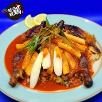 떡볶기 미친계 참나무장작 치즈 누룽지 통닭 복날 인생 닭 옛날 치킨 삼계탕 캠핑 야식 다이어트 음식 닭가슴살 에어프라이어 밀키트 한방통닭, 로제소스및떡