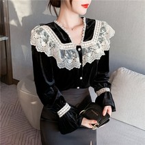 기모에 도톰한 가을 겨울 레이스 레이스 패치 디자인 느낌의 쁘띠 긴팔 벨벳 셔츠 여