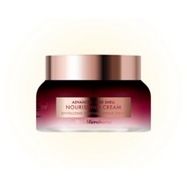 웰런스 어드밴스드 코어쉘 너리싱 크림 70ml 웰런스 어드밴스드 글로우 퍼밍 세럼 55ml 웰런스 어드밴스드 글로우 인핸서 125ml 웰런스 어드밴스드 컴포팅 젤 클렌저 175ml, 웰런스 어드밴스드 톤업 선 밀크 50ml, 1개