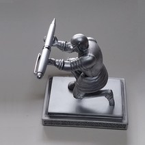 중세기사펜홀더 볼펜 만년필거치대 책상 위의 인테리어, 중세기사펜홀더+볼펜