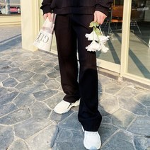 남자 플리츠 세미와이드 팬츠 허벅돼 찰랑 배 바지
