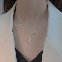 서하얀 차화영 나영희 김새롬 이효리 유혜영 김예령 스타일 순은 목걸이=====>925 순은 목걸이 여자 장미 금앵두 진주 목걸이 2022년 유행 소중 디자인 감각 쇄골 목걸이” class=”wr-img”></a></div>
</div>
</div>
</div>
<div class=