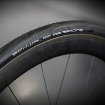 슈발베 원 자전거 700C 타이어 (25C 클린처), 25C 블랙스킨