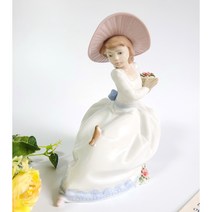 [특가] 야드로나오 꽃바구니 소녀와 새 야드로인형 피겨린 장식소품