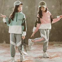 [삐삐네옷가게] 여아주니어 노세트레이닝복 봄 상하복 봄의류 핑크 그린 2color 주니어 초등학생 트레이닝 상하세트 츄리닝 체육복 등원 일상