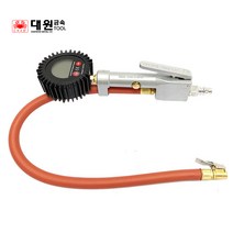 대원금속 디지털 타이어게이지 DW-101DA 집게굿지 220psi 국산 공기압측정기