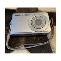 니콘 쿨픽스 S2028.0MP 디지털 카메라 - 실버