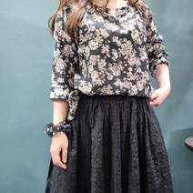 블랙 아사면 콩단추 루즈핏 셔링 큰 꽃 블라우스