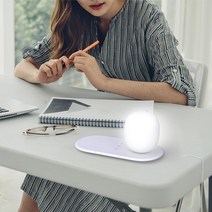 UM2 갤럭시 S20 갤럭시노트20 울트라 아이폰 11 12프로 맥스 아이폰SE2 에어팟프로 고속 무선 무드등충전기, 화이트