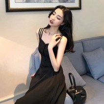 [이꾸띠] 시아스이리 여성 여름 무지 스퀘어넥 원컬러 끈 나시 원피스