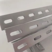 아연도금 펀칭 구멍 타공 앵글 받침 브라켓 ㄱ자 철재, 양쪽 타공 50x50x4.5 길이3m