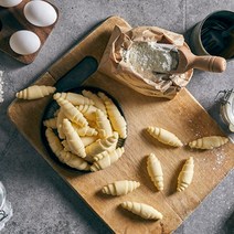 신세계푸드 크로아상 크로플 50입내외 개당 50g내외 크로와상 냉동생지 2.25kg 마마몰79, 1개x신세계크로와상