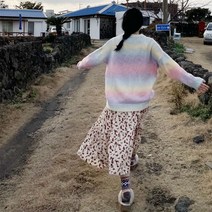 무지개 솜사탕 그라데이션 나염 루즈핏 니트