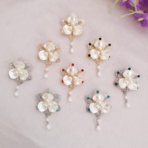 달꼼세 세잎 자개 진주 브로치