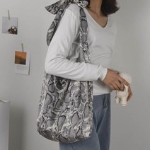 파이톤 에코백 비늘 패턴 가방 뱀