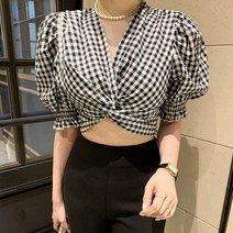 퍼니걸스 6321 브이넥 퍼프 크롭 체크 블라우스 여성의류