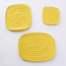 핸드메이드 면실 짜임 사각 컵받침 두꺼운 미끄럼방지 티컵 커피받침 데임방지 단열매트 식기 식탁받침, 밝은노랑색, 스퀘어 16cm