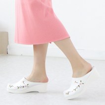 [여성한복슬리퍼로켓배송] 여성용 공단 한복신발 한복화 꽃신하이 8cm