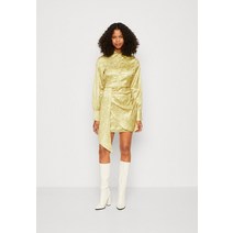 인더스타일 BUTTON THROUGH 셔츠 드레스 WITH RUFFLE SKIRT DETAIL - 골드 원피스 [독일]