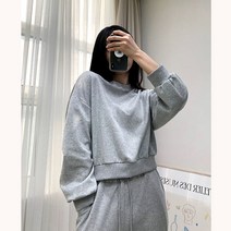 올린 뒷트임 패치 무지 크롭 맨투맨