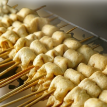 [생선숙편] 꼬치 어묵(240g) 4팩(총 32개입)+가쓰오 소스(30g) 4개, 꼬치어묵4팩(총32개입)소스4개