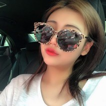 스타일자키 휴양지 추천 아이템 패션 미러 선글라스