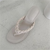 [천삼백케이] [오슈] 봄 여름 코디 편한 꽈배기 데일리룩 굽 쪼리