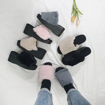 디아슈즈 (국내생산)가벼운 부들 퍼 키높이 통굽 털슬리퍼 7cm