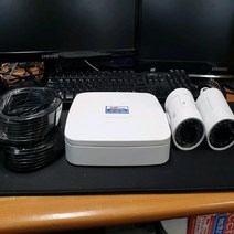 가정용 사무실CCTV 매장용감시카메라 HD녹화기와 HD방수외부카메라2개세트(실외용)판매 합니다, 4개