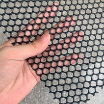 메쉬휀스 메쉬휀스부속 메쉬펜스 울타리팬스 정원펜스 휀스고정볼트 매쉬휀스 그물망 방지 가축 휀스 철망 철조망 펜스 재사용 가능한 새로운 플라스틱 닭실 가볍고 내구성 있는 육각형 DI, 블랙, 40x300cm