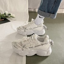 명브띠 왕굽 키높이 여성 패션 운동화 6cm
