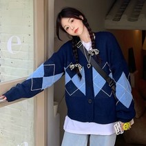 다이아 아가일 가디건 브이넥 니트 카디건