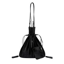 조셉앤스테이시 럭키 플리츠 쇼퍼 크랙