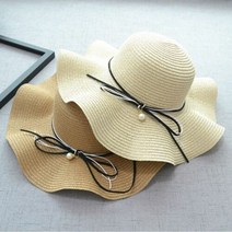 에이치플러스몰 은창)웨이브 진주 리본 밀짚 모자 썬캡 밀집 선캡