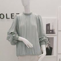 에스쏠레지아 (신상품)간절기 화사한 체형카바에도 으뜸인 사랑스러운 밑단 스트롱 블라우스-pt