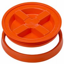 Gamma Vittles Vault Outback 15 lb Airtight Pet Food Storage Container Orange (4315), 1