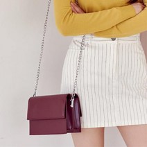 20대 일상룩 네모난 가방 패션 숄더백 데일리숄더백 중저가가방 20대후반여자가방 20대여자가방 데일리백