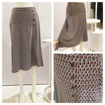 올리비아로렌 세련된 프린트 단추 장식 A라인 스커트 nc청주점 vocdkwf7211